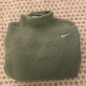 Nike Fleece Pullover
